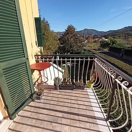 Casa Rossella شقة